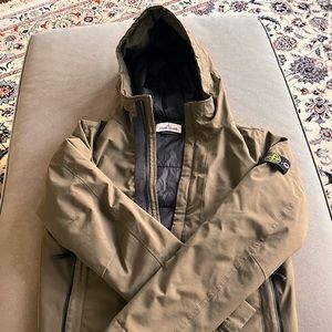 Stone Island army green winter jacket boys 12